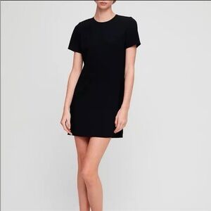 Aritzia Babaton shift mini dress
